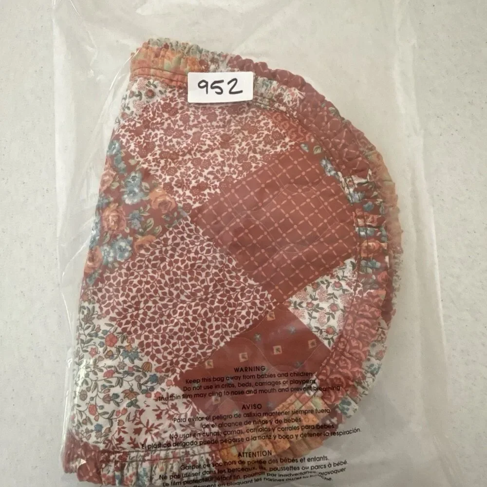 Handmade Vintage Quilted Placemats Set of 4 Patchwork Fall Colors Oval Trim